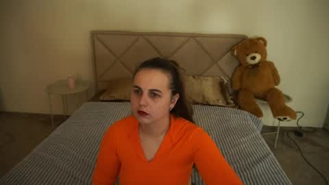 Snapshot of dariacalm chatting on May 2026 07:32:02 PM Daria online show from May 2026 07:32:02 PM