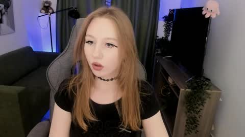 Snapshot of dariatate chatting on April 2026 11:21:01 AM Daria Tate online show from April 2026 11:21:01 AM