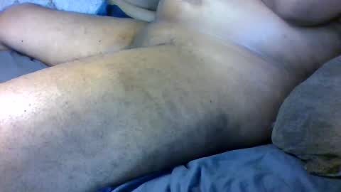 Snapshot of darichrichardson chatting on December 2024 11:47:01 PM Betty and Robert Play time online show from December 2024 11:47:01 PM