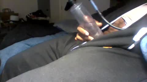 Snapshot of darichrichardson chatting on February 2025 02:58:02 AM Betty and Robert Play time online show from February 2025 02:58:02 AM