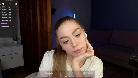 Snapshot of darilboom chatting on April 2026 05:13:02 PM darilboom online show from April 2026 05:13:02 PM