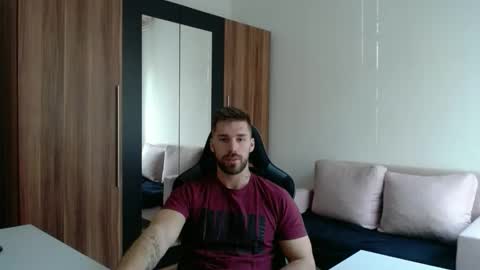 darius_94 online show from May 2026 08:21:01 AM