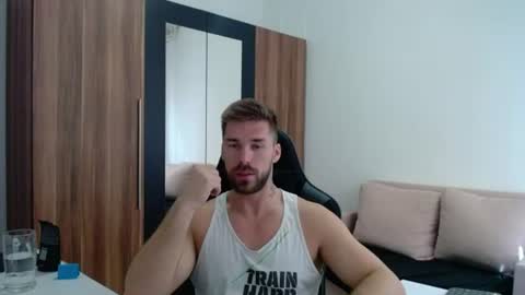Snapshot of darius_94 chatting on July 2026 07:23:02 AM darius_94 online show from July 2026 07:23:02 AM