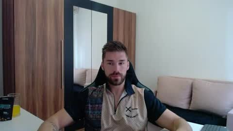 Snapshot of darius_94 chatting on July 2026 05:10:02 AM darius_94 online show from July 2026 05:10:02 AM
