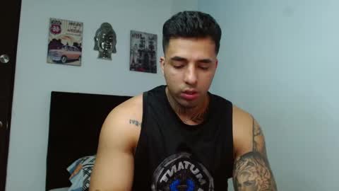 Darius Phoenix  online show from October 2025 09:52:01 PM