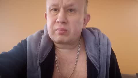 Snapshot of dariusx455 chatting on April 2026 05:19:02 AM dxd69 online show from April 2026 05:19:02 AM