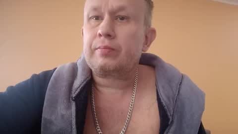 Snapshot of dariusx455 chatting on April 2026 04:50:02 AM dxd69 online show from April 2026 04:50:02 AM