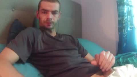 dark377 online show from September 2025 03:12:02 PM