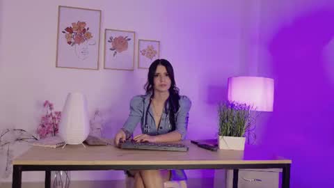 dark_angell77 online show from July 2026 11:12:02 AM