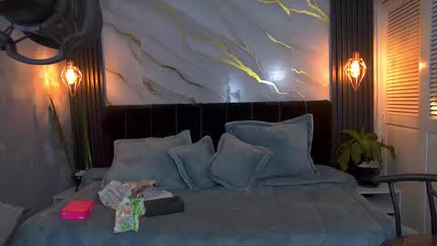 dark_dominika online show from June 2026 12:52:02 PM