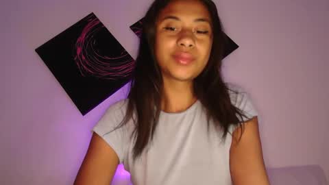Sofia online show from October 2025 08:53:02 PM