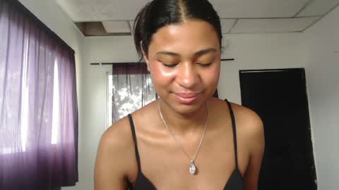 Snapshot of dark_enchantress_ chatting on March 2026 03:29:01 PM Sofia online show from March 2026 03:29:01 PM