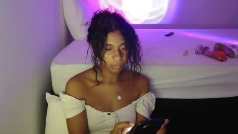 Snapshot of dark_enchantress_ chatting on March 2026 08:19:01 AM Sofia online show from March 2026 08:19:01 AM