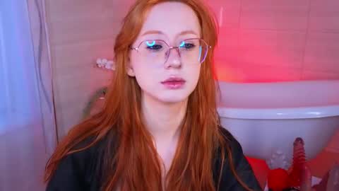 Snapshot of dark_lola_ chatting on March 2026 01:22:01 AM Lola online show from March 2026 01:22:01 AM