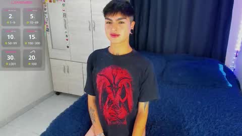 Snapshot of dark_lucky chatting on September 2025 01:09:01 AM Juanito online show from September 2025 01:09:01 AM