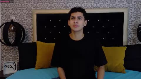 dark_sultan online show from March 2026 08:37:01 PM