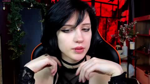 Snapshot of dark_vamp_ chatting on December 2024 01:15:02 AM Vamp online show from December 2024 01:15:02 AM