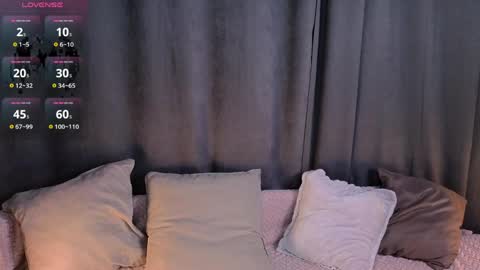 Snapshot of dark_vamp_ chatting on March 2026 08:30:01 PM Vamp online show from March 2026 08:30:01 PM