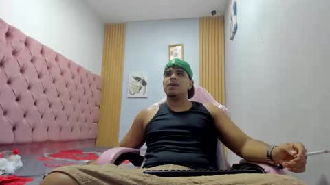 Snapshot of darkalphax01 chatting on December 2025 02:17:01 AM darkalphax01 online show from December 2025 02:17:01 AM