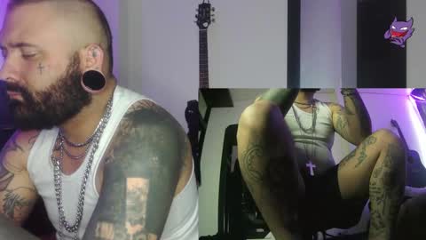 darkclothes online show from December 2024 03:42:01 PM