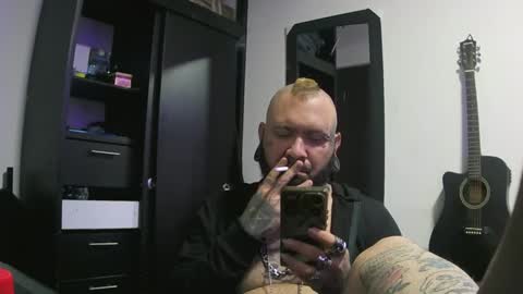 darkclothes online show from January 2025 05:00:02 PM