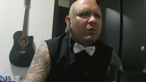 darkclothes online show from January 2025 02:43:01 AM