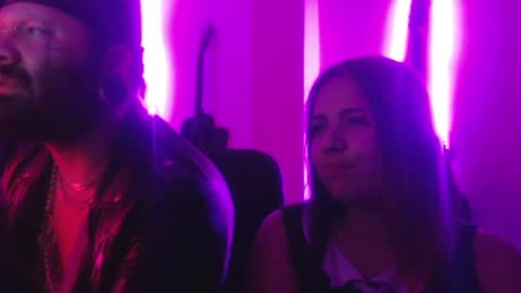 darkclothes online show from February 2025 09:09:02 AM