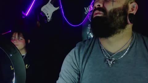 darkclothes online show from October 2025 08:15:02 AM