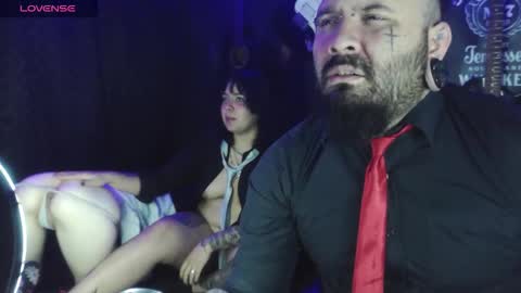 darkclothes online show from October 2025 06:47:01 AM