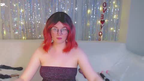 Kelly online show from January 2025 12:22:02 PM