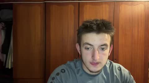 Snapshot of darkhoneyx1 chatting on April 2026 07:44:01 PM Alex online show from April 2026 07:44:01 PM