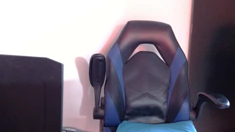 Snapshot of darkkras chatting on March 2026 11:26:02 AM Darkkras online show from March 2026 11:26:02 AM