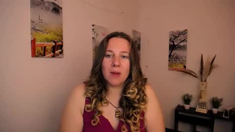 Snapshot of darklure_ chatting on September 2025 09:03:02 PM Anna online show from September 2025 09:03:02 PM