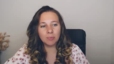 Snapshot of darklure_ chatting on September 2025 04:08:01 PM Anna online show from September 2025 04:08:01 PM