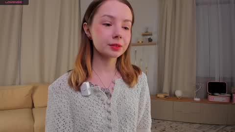 Snapshot of darklycurious chatting on November 2025 08:18:01 PM Elizabeth online show from November 2025 08:18:01 PM