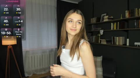 Elizabeth online show from December 2025 08:52:01 AM