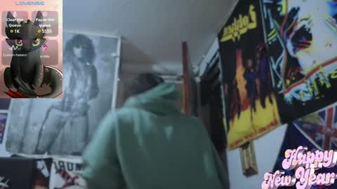Snapshot of darkness_joones chatting on January 2025 01:10:01 AM Darkness online show from January 2025 01:10:01 AM
