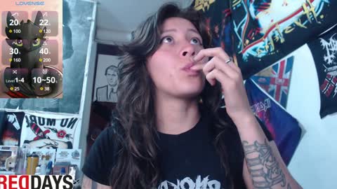 Snapshot of darkness_joones chatting on February 2025 12:53:02 AM Darkness online show from February 2025 12:53:02 AM