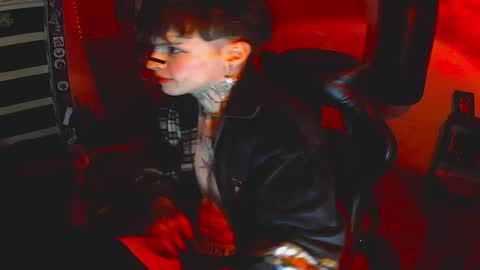   online show from November 2025 04:34:01 AM