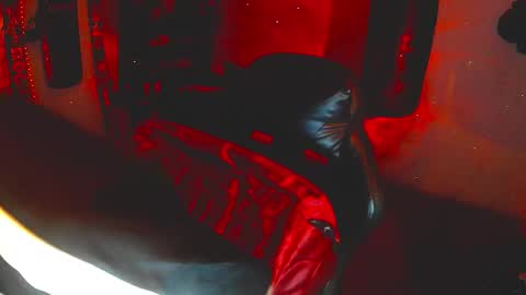   online show from November 2025 09:31:01 AM