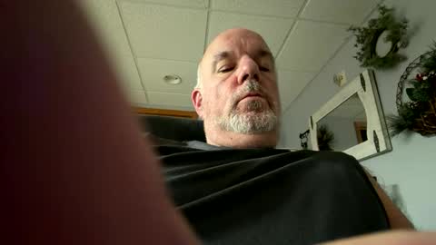 darknite083072 online show from December 2025 05:16:01 AM