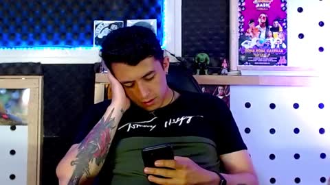 DARKO0717 online show from January 2025 11:02:01 PM