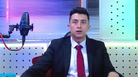 DARKO0717 online show from April 2026 10:51:02 AM