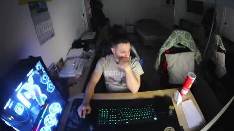 darkschneider_ online show from February 2025 05:26:02 AM