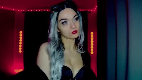 roseredgoddess online show from February 2026 02:32:01 AM