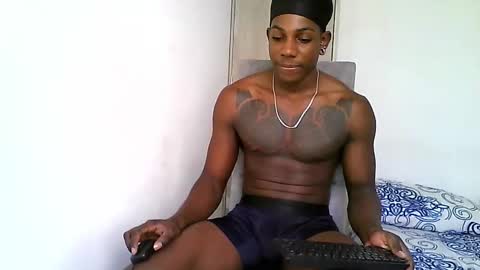 Darktemp  online show from December 2025 11:39:02 AM