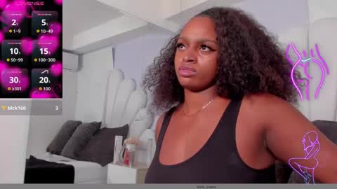 Darle Volant online show from September 2025 10:44:02 PM