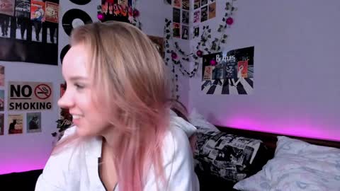 Snapshot of darleneferran chatting on January 2025 11:31:01 PM lina online show from January 2025 11:31:01 PM