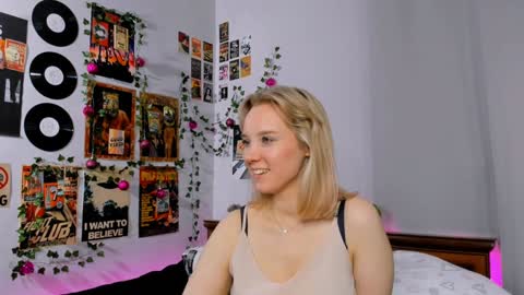 Snapshot of darleneferran chatting on January 2025 02:30:01 AM lina online show from January 2025 02:30:01 AM