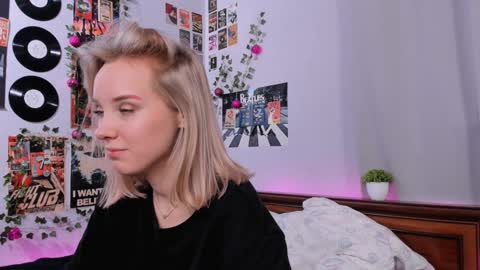 Snapshot of darleneferran chatting on February 2025 02:48:02 AM lina online show from February 2025 02:48:02 AM